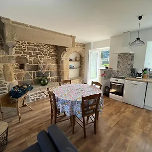 La Maison D'andré Hébergement de vacances Taden