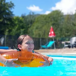 3* Camping Village De Du Le Valserine
